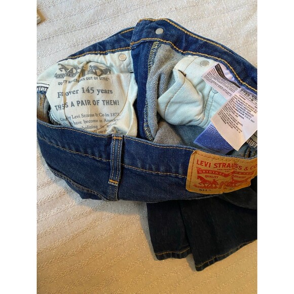 Mens Levi’s 501 Medium Wash straight leg jeans 32 x 30 - Picture 7 of 9